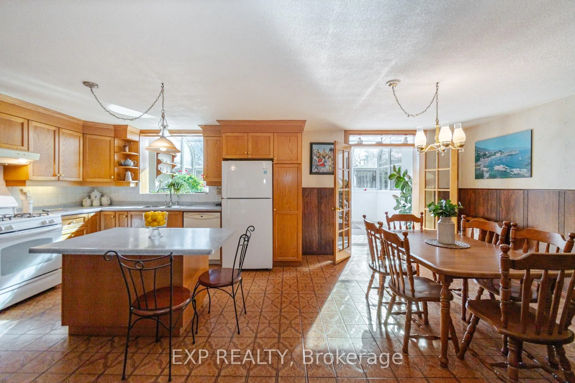 Photo 21 of 1243 5 Highway W, Hamilton, Rural Flamborough — HOMEH