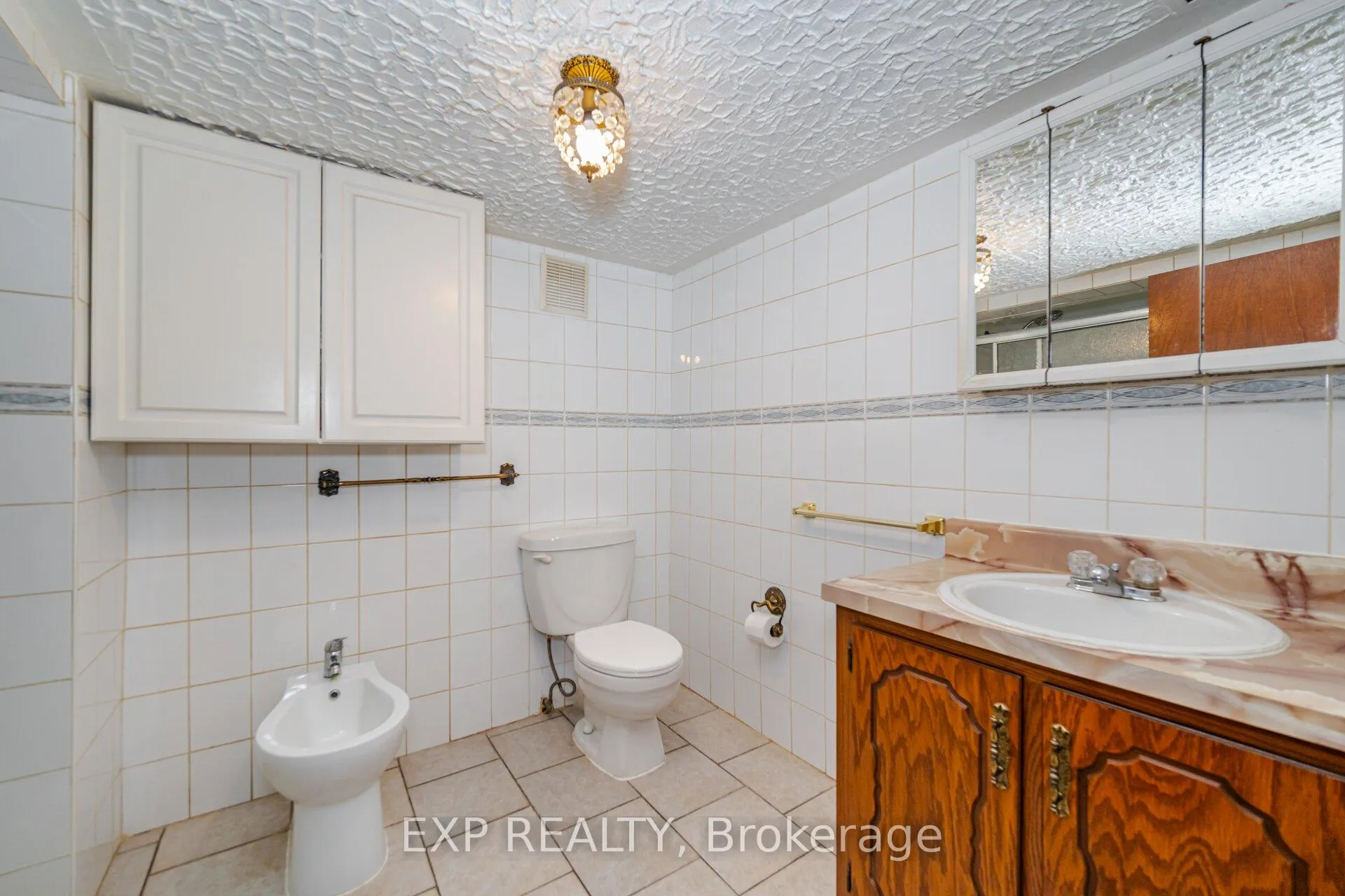Photo 29 of 1243 5 Highway W, Hamilton, Rural Flamborough — HOMEH