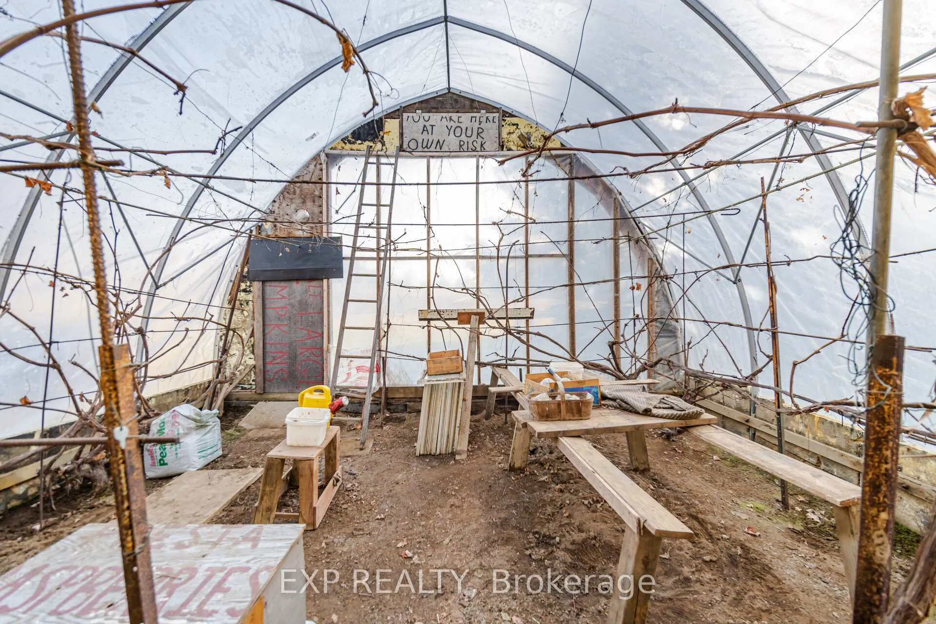 Photo 36 of 1243 5 Highway W, Hamilton, Rural Flamborough — HOMEH