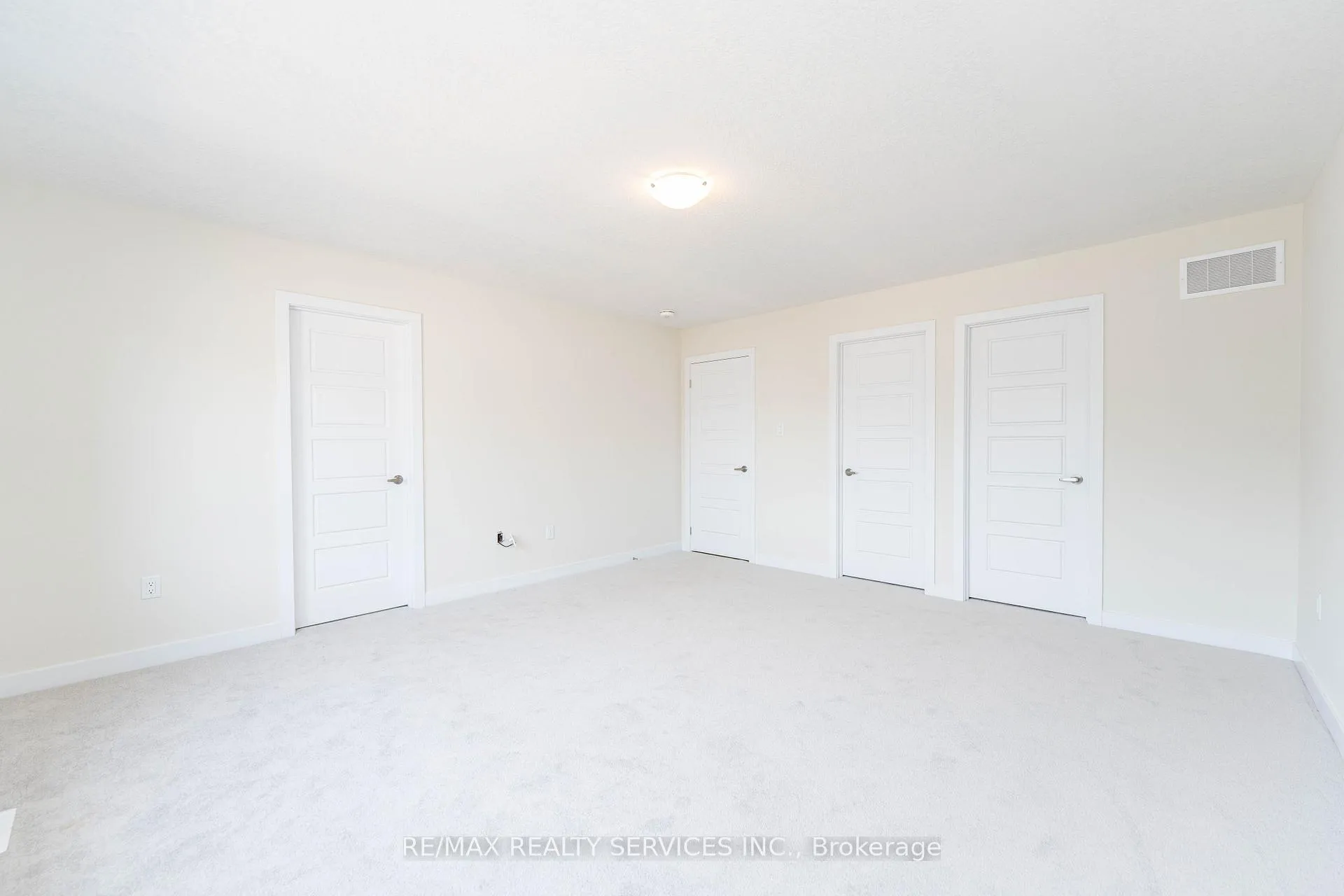 Photo 17 of Unit CRES, 82 Starboard Crescent, Welland, Dain City — HOMEH