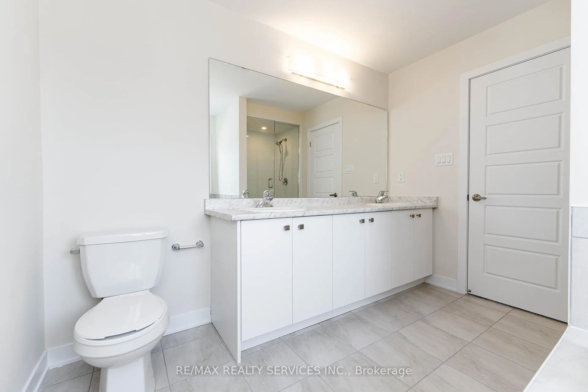 Photo 23 of Unit CRES, 82 Starboard Crescent, Welland, Dain City — HOMEH