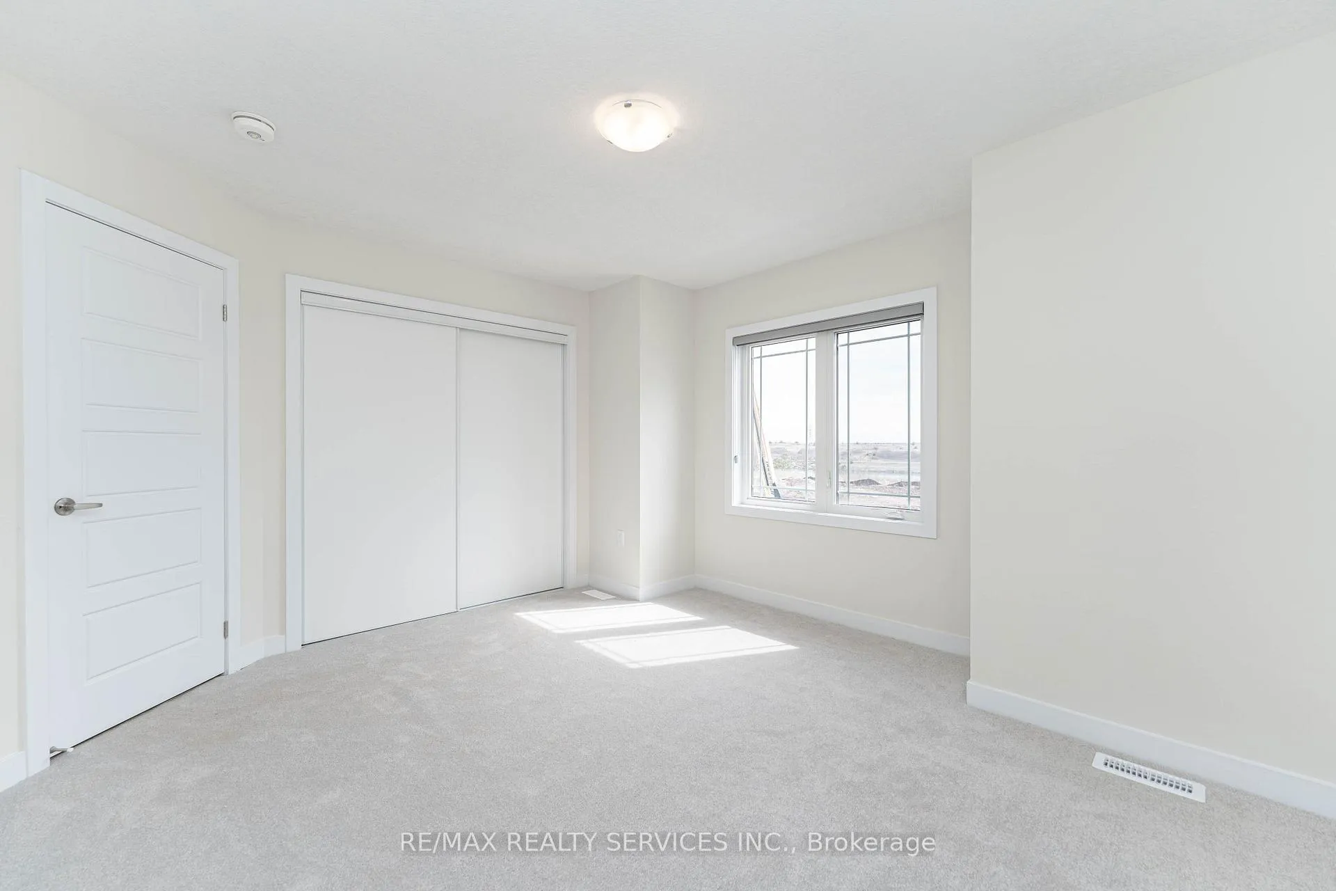 Photo 28 of Unit CRES, 82 Starboard Crescent, Welland, Dain City — HOMEH