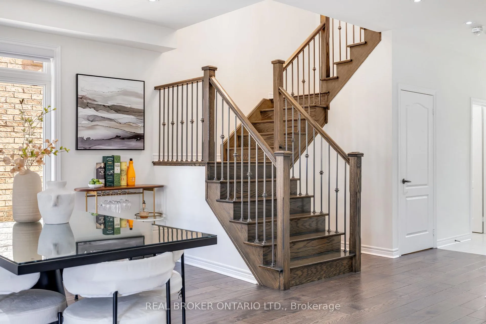 Photo 19 of 4 Mugford Crescent, Brampton, Bram West — HOMEH