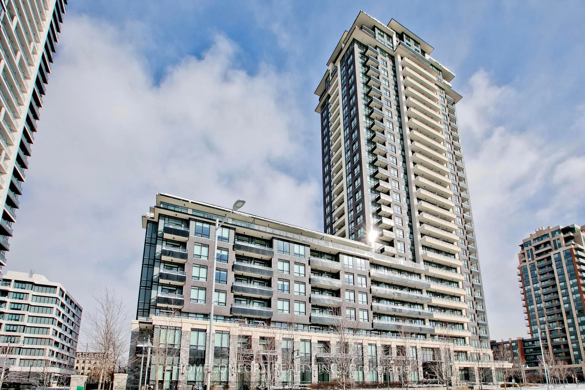 Photo 1 of Unit 815, 15 Water Walk Drive, Markham, Unionville — HOMEH