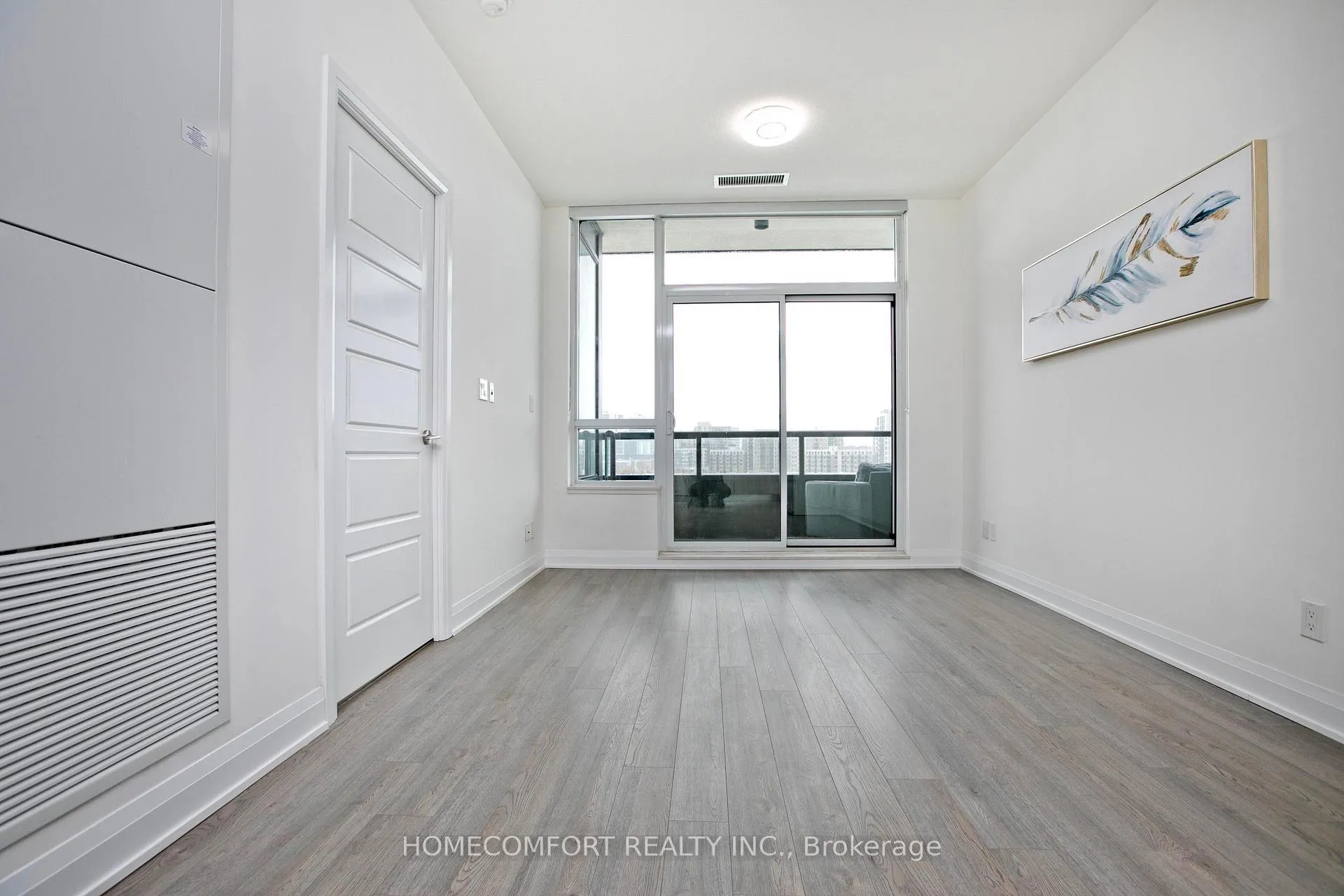 Photo 6 of Unit 815, 15 Water Walk Drive, Markham, Unionville — HOMEH