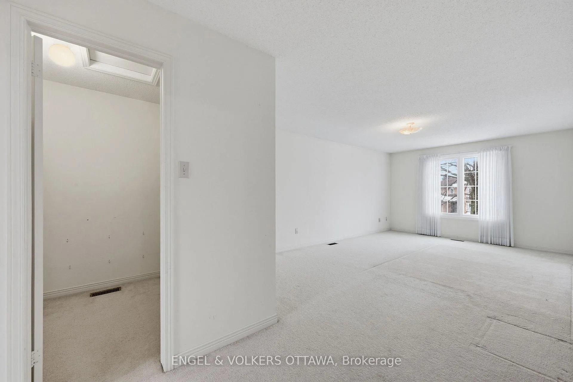 Photo 28 of 591 Merkley Drive, Ottawa, Fallingbrook/Pineridge — HOMEH