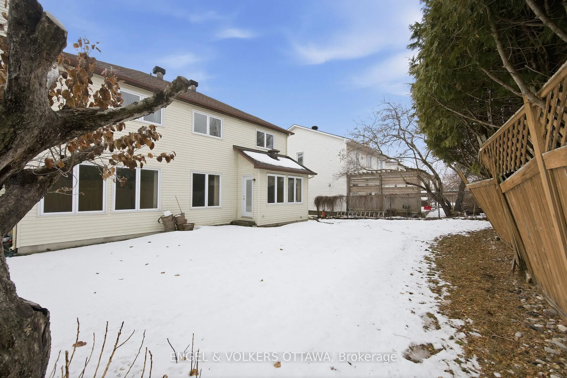 Photo 43 of 591 Merkley Drive, Ottawa, Fallingbrook/Pineridge — HOMEH