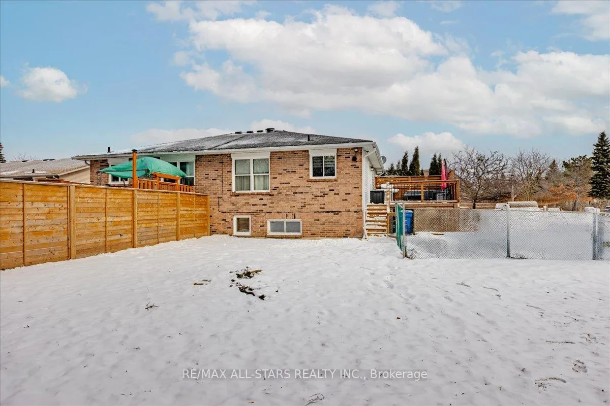 Photo 29 of 77 Biscayne Boulevard, Georgina, Keswick South — HOMEH