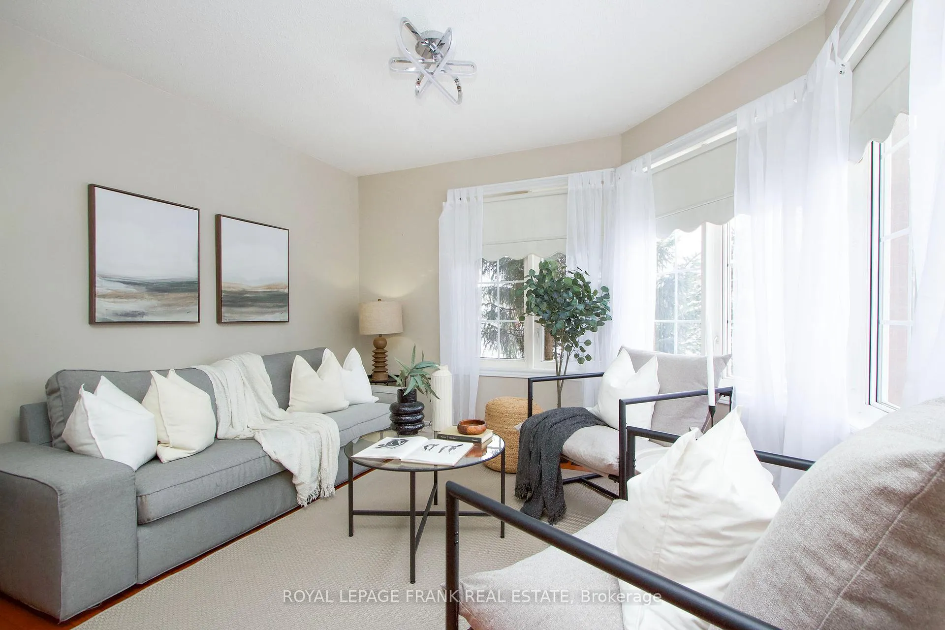 Photo 8 of 964 Deer Valley Drive, Oshawa, Northglen — HOMEH