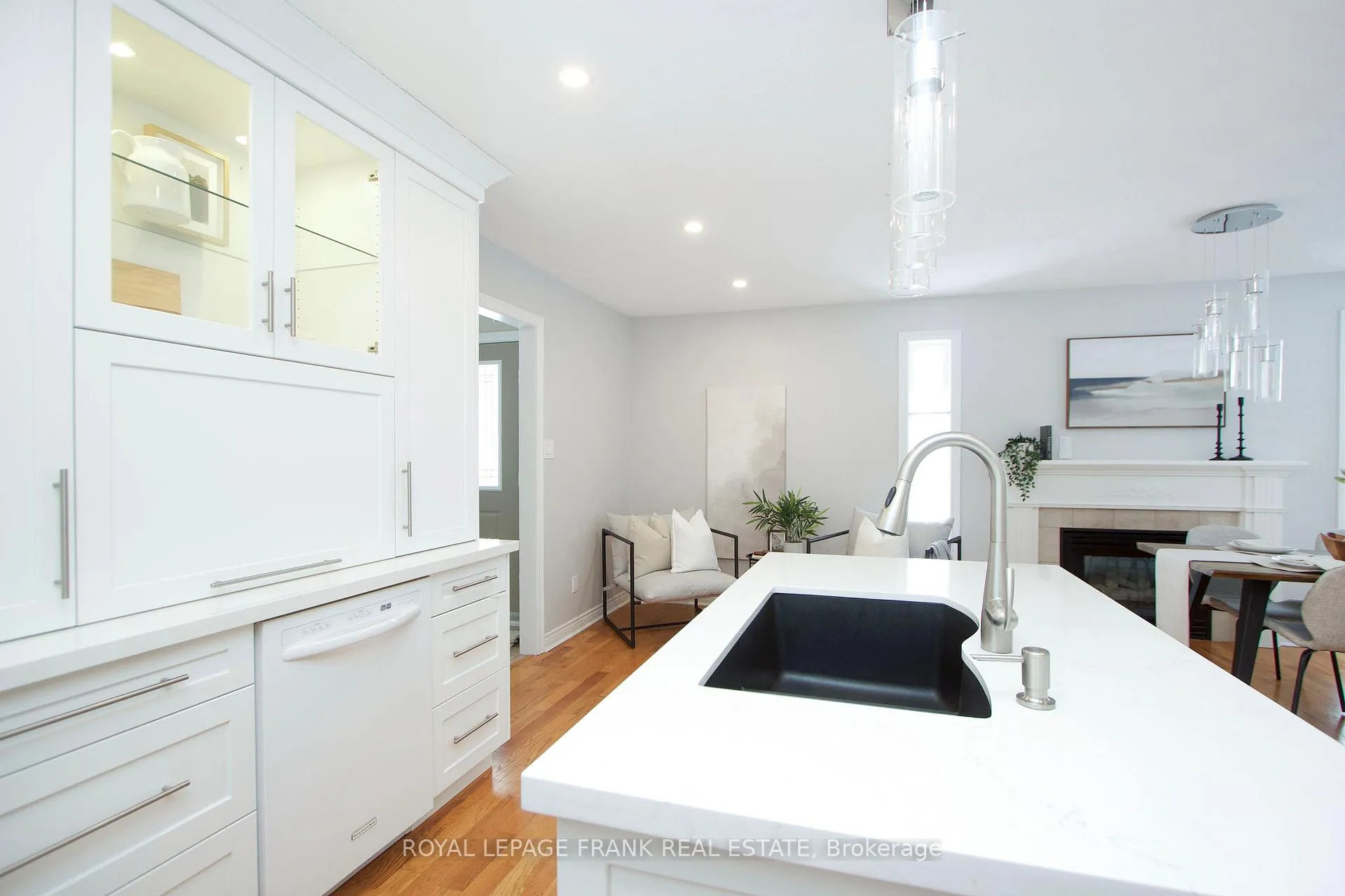 Photo 16 of 964 Deer Valley Drive, Oshawa, Northglen — HOMEH