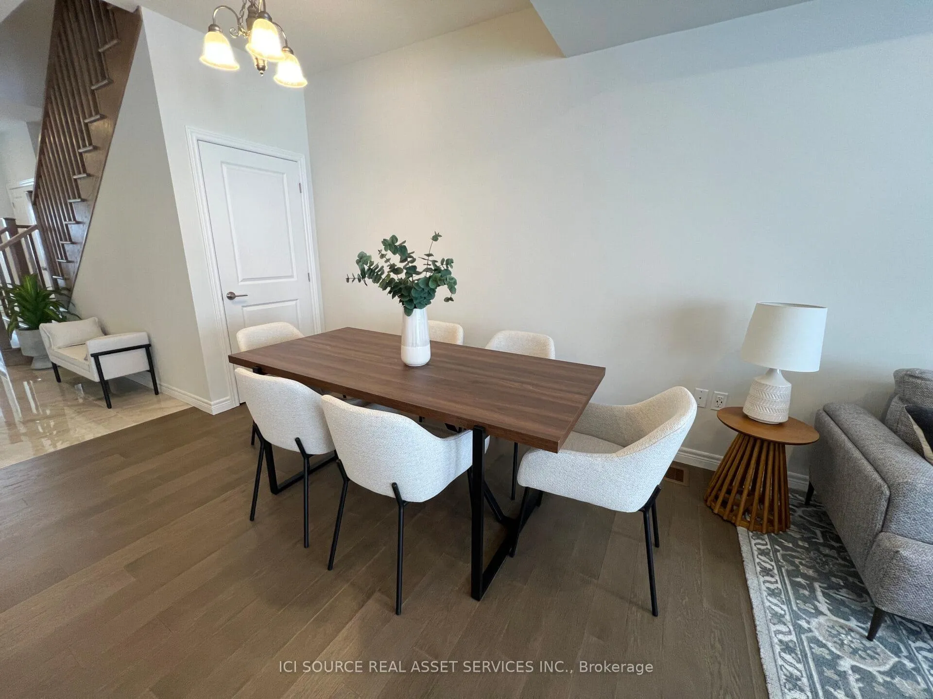 Photo 7 of 264 Tanglewood Drive, Hamilton, Rural Glanbrook — HOMEH