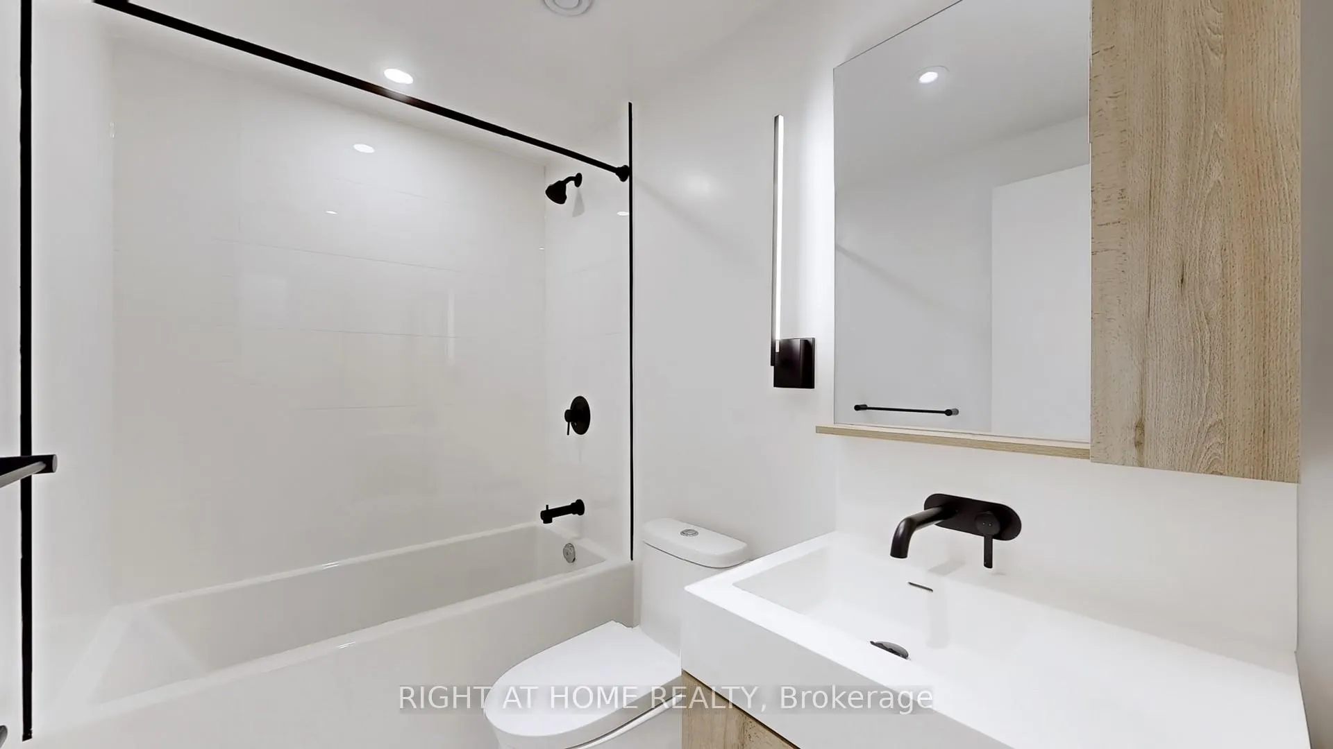 Photo 15 of Unit 308, 117 Broadway Avenue, Toronto, Mount Pleasant West — HOMEH