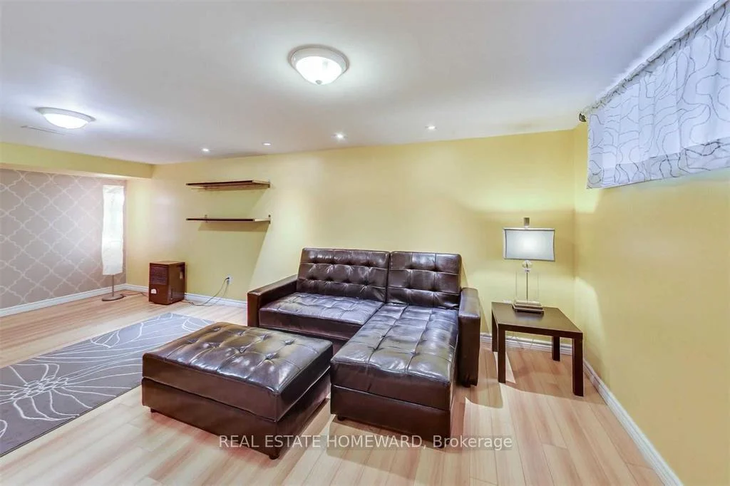 Photo 9 of Unit Bsmt, 30 Marchington Circle, Scarborough, Wexford-Maryvale — HOMEH