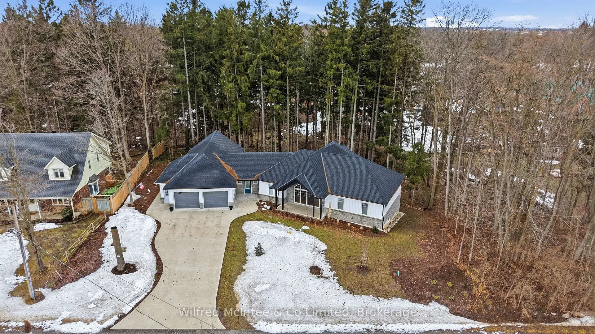 Photo 2 of 230 George Street S, Arran-Elderslie — HOMEH