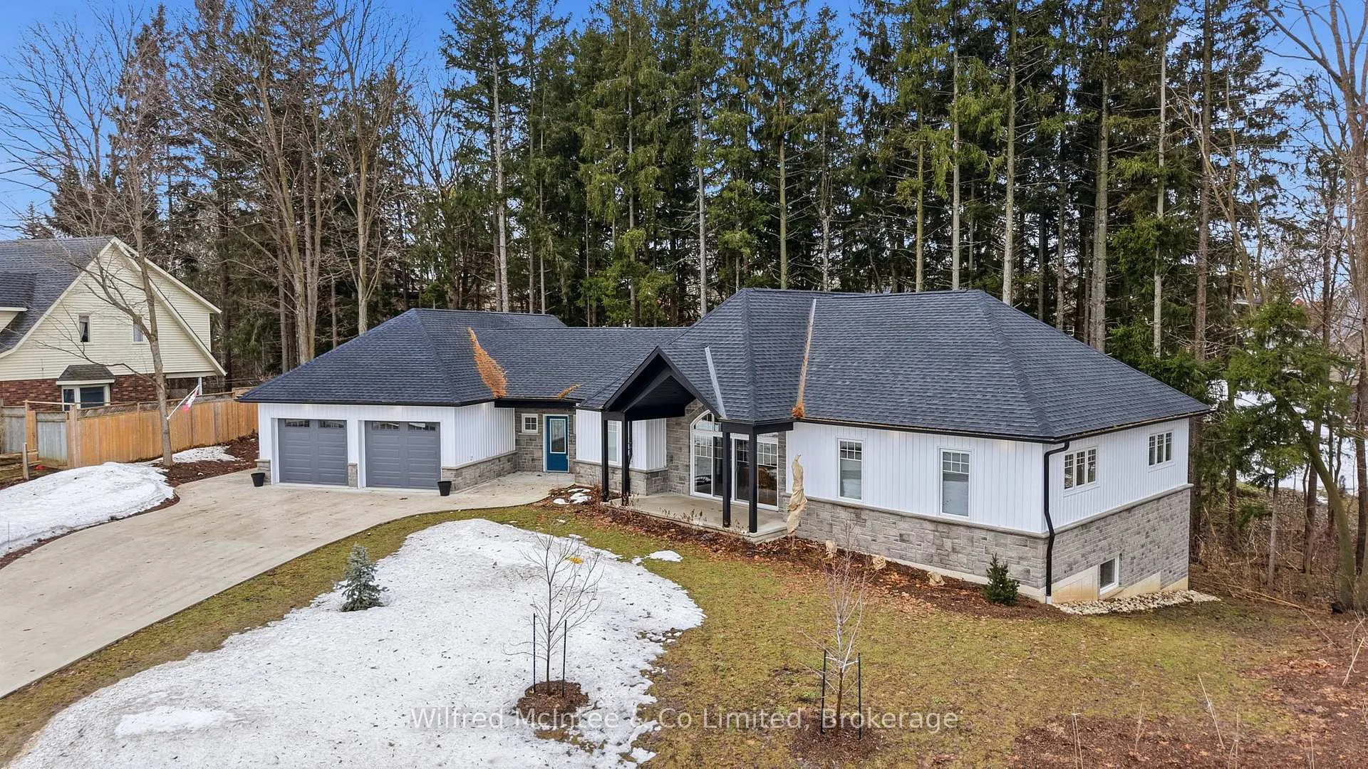 Photo 3 of 230 George Street S, Arran-Elderslie — HOMEH