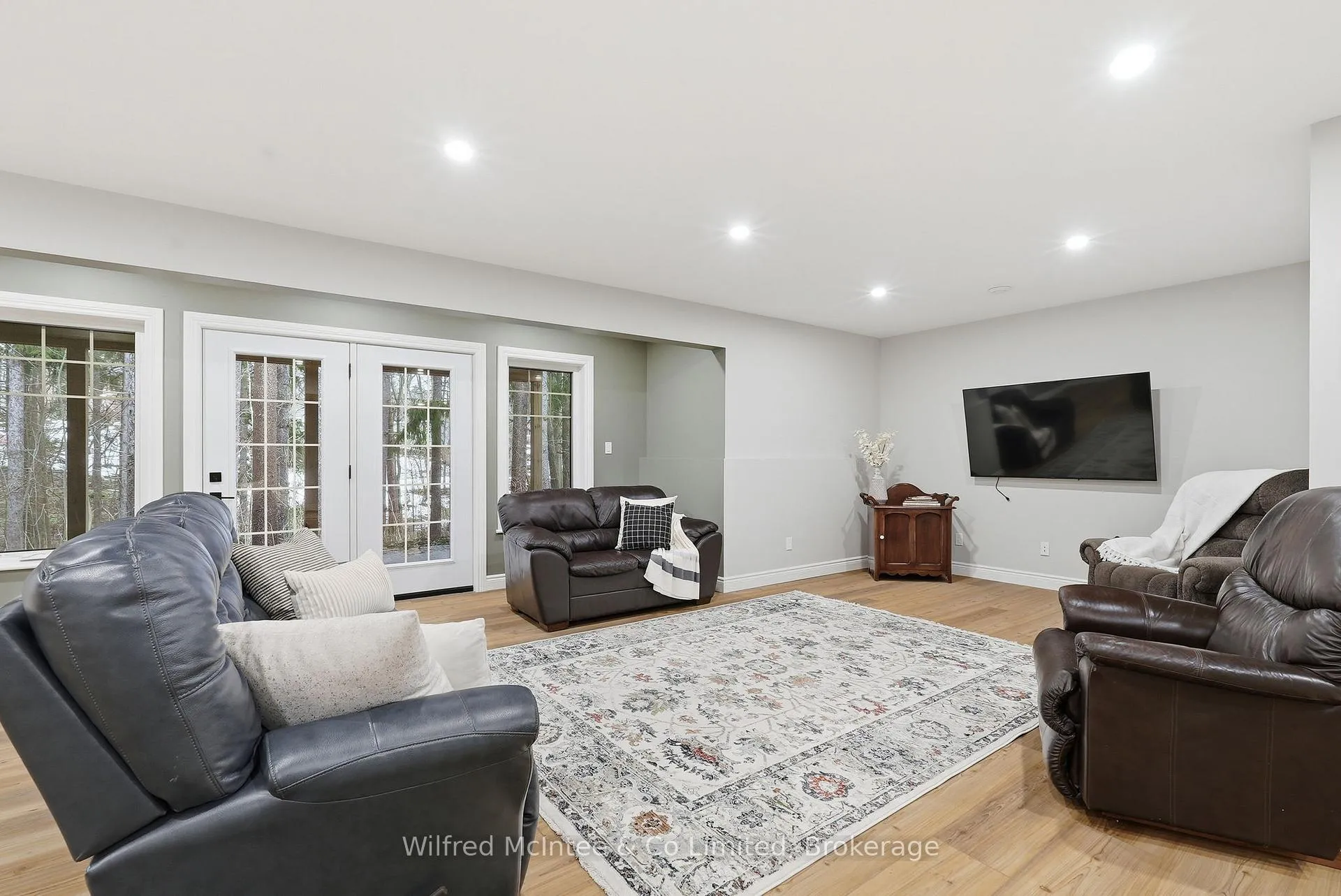 Photo 37 of 230 George Street S, Arran-Elderslie — HOMEH