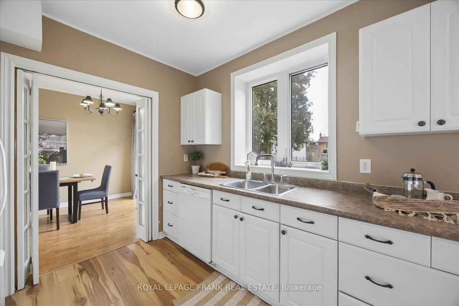 Photo 21 of 923 Greenwood Crescent, Whitby, Downtown Whitby — HOMEH