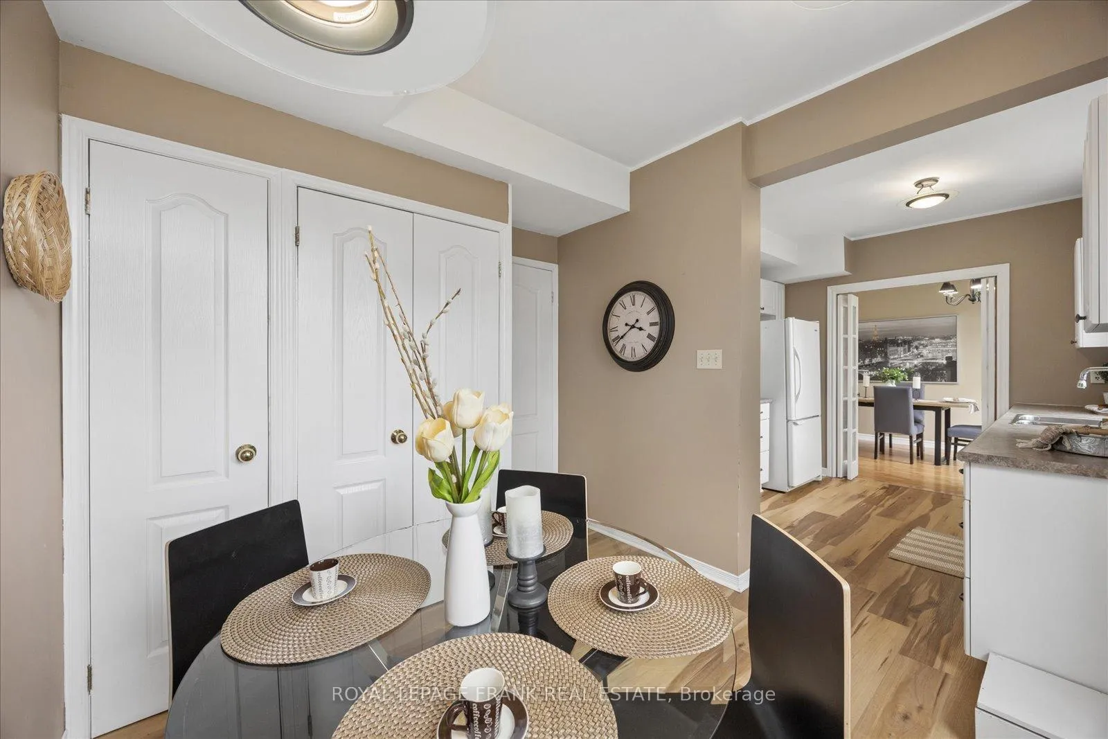 Photo 28 of 923 Greenwood Crescent, Whitby, Downtown Whitby — HOMEH