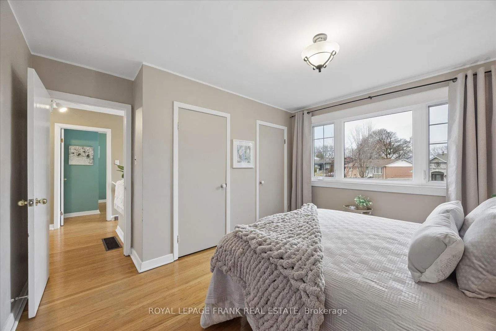 Photo 32 of 923 Greenwood Crescent, Whitby, Downtown Whitby — HOMEH