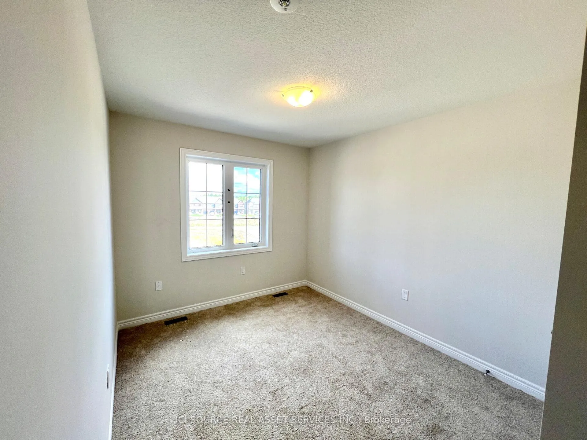 Photo 6 of Unit 31, 295 Tanglewood Drive, Hamilton, Binbrook — HOMEH