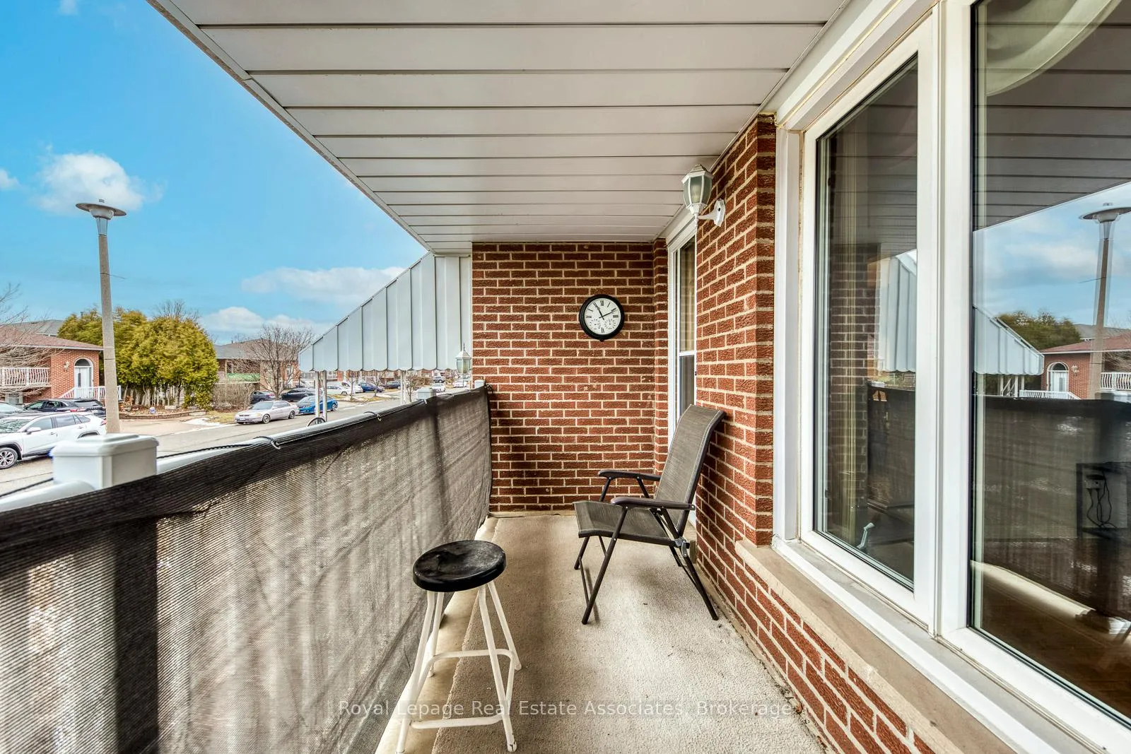 Photo 10 of 37 Prouse Drive, Brampton, Northgate — HOMEH