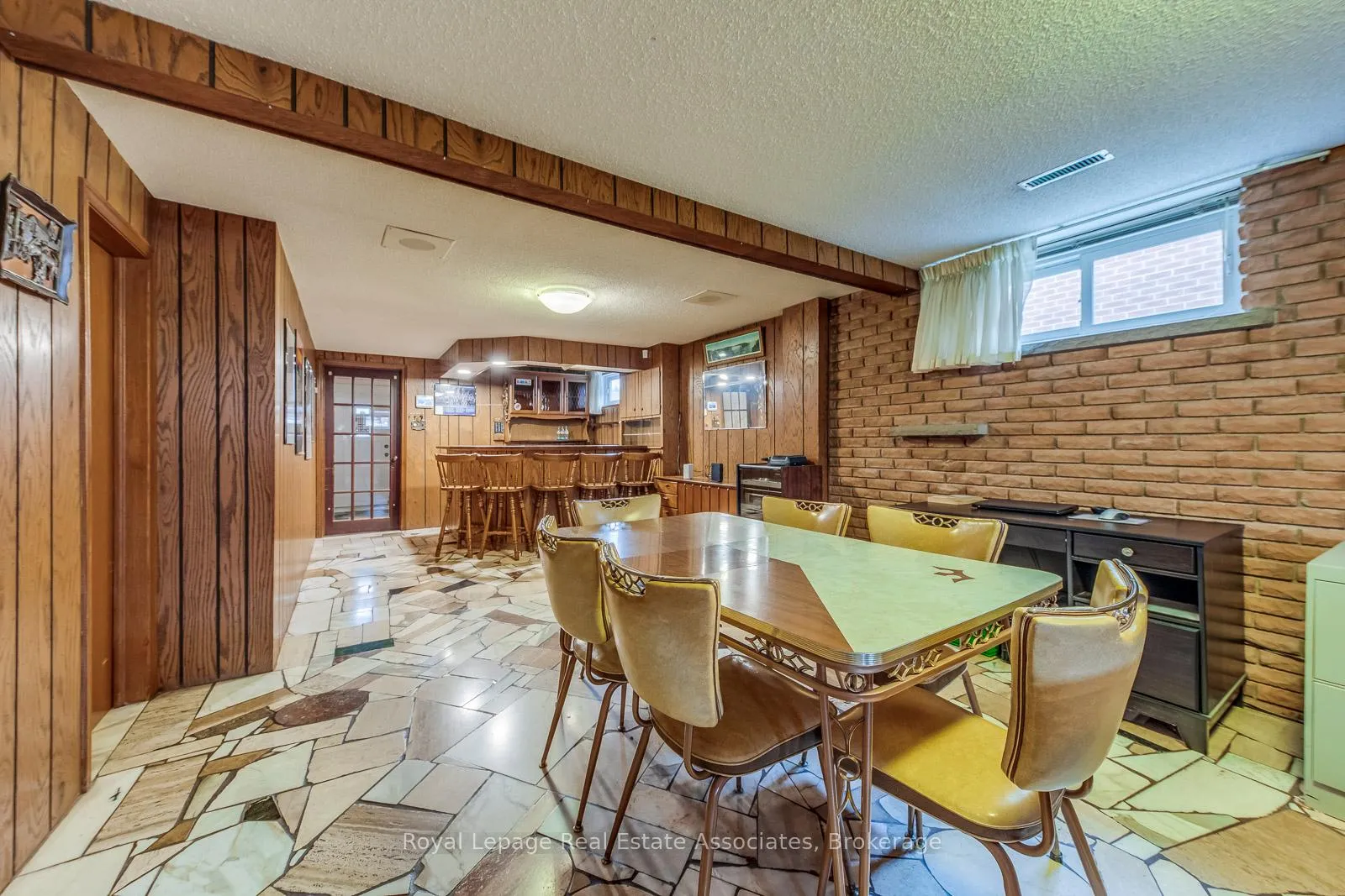 Photo 35 of 37 Prouse Drive, Brampton, Northgate — HOMEH