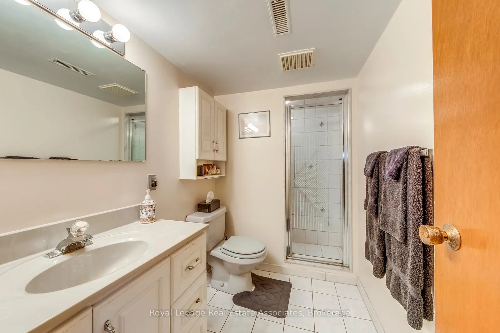 Photo 44 of 37 Prouse Drive, Brampton, Northgate — HOMEH