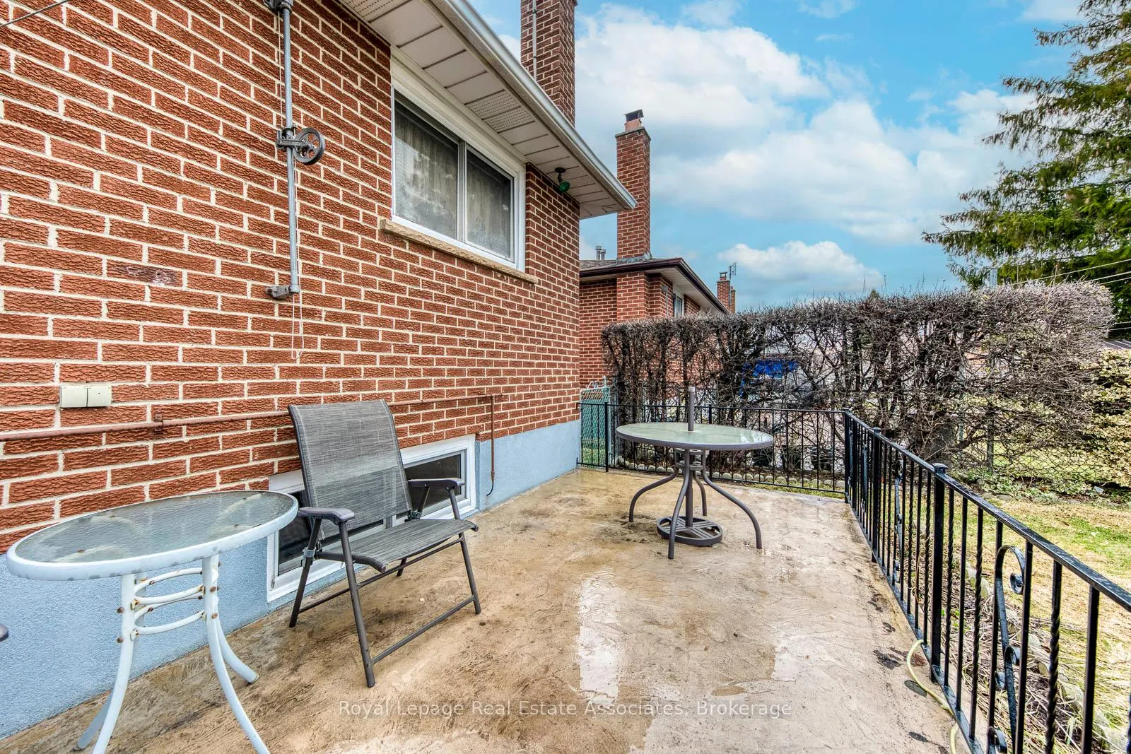 Photo 49 of 37 Prouse Drive, Brampton, Northgate — HOMEH