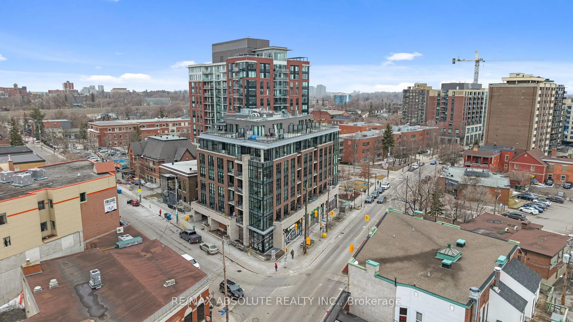 Photo 4 of Unit 406, 10 Rosemount Avenue, Ottawa, Hintonburg — HOMEH