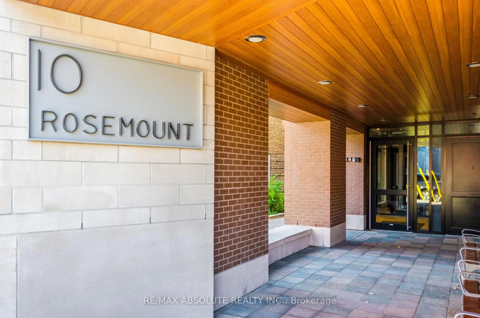 Photo 5 of Unit 406, 10 Rosemount Avenue, Ottawa, Hintonburg — HOMEH