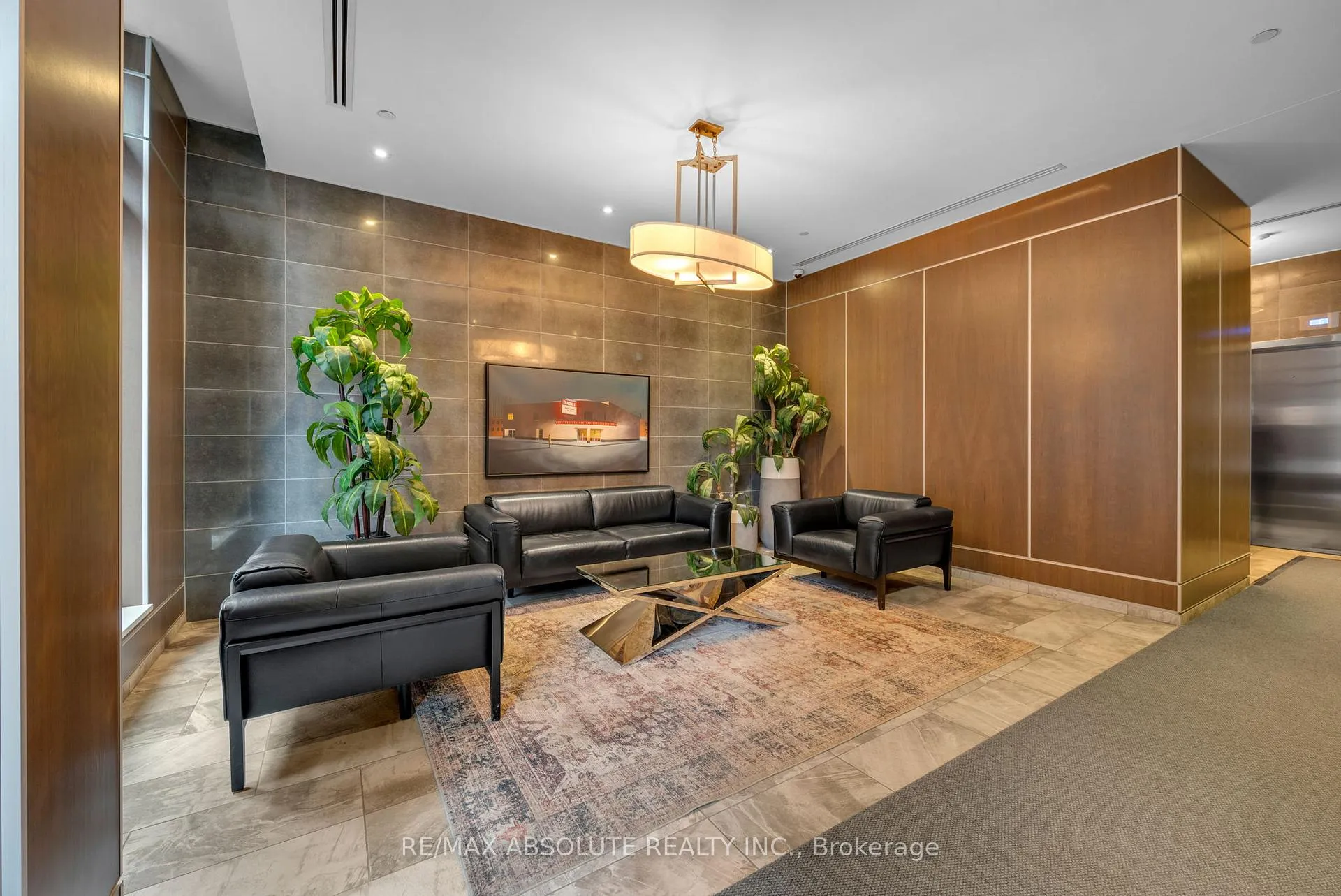 Photo 7 of Unit 406, 10 Rosemount Avenue, Ottawa, Hintonburg — HOMEH