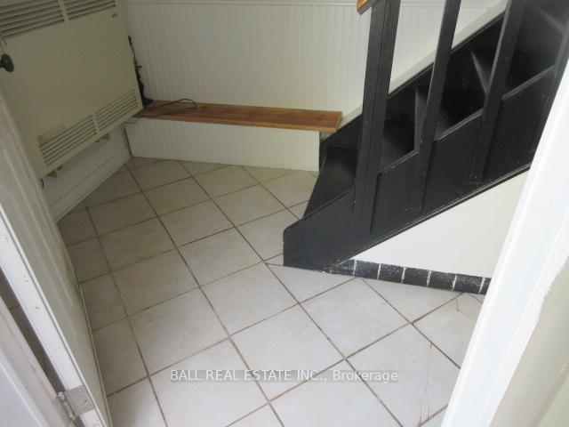 Photo 25 of 29 Hickson Avenue, Kingston, East of Sir John A. Blvd — HOMEH