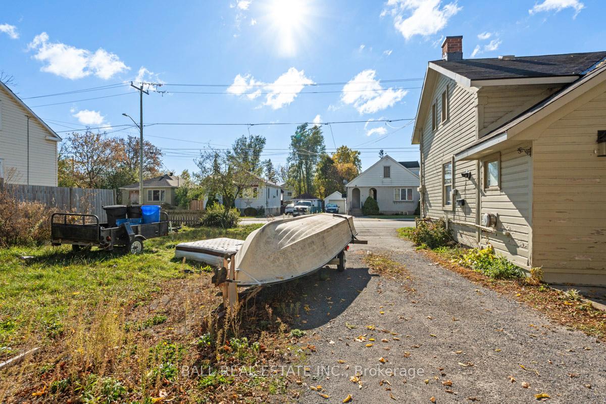 Photo 35 of 29 Hickson Avenue, Kingston, East of Sir John A. Blvd — HOMEH