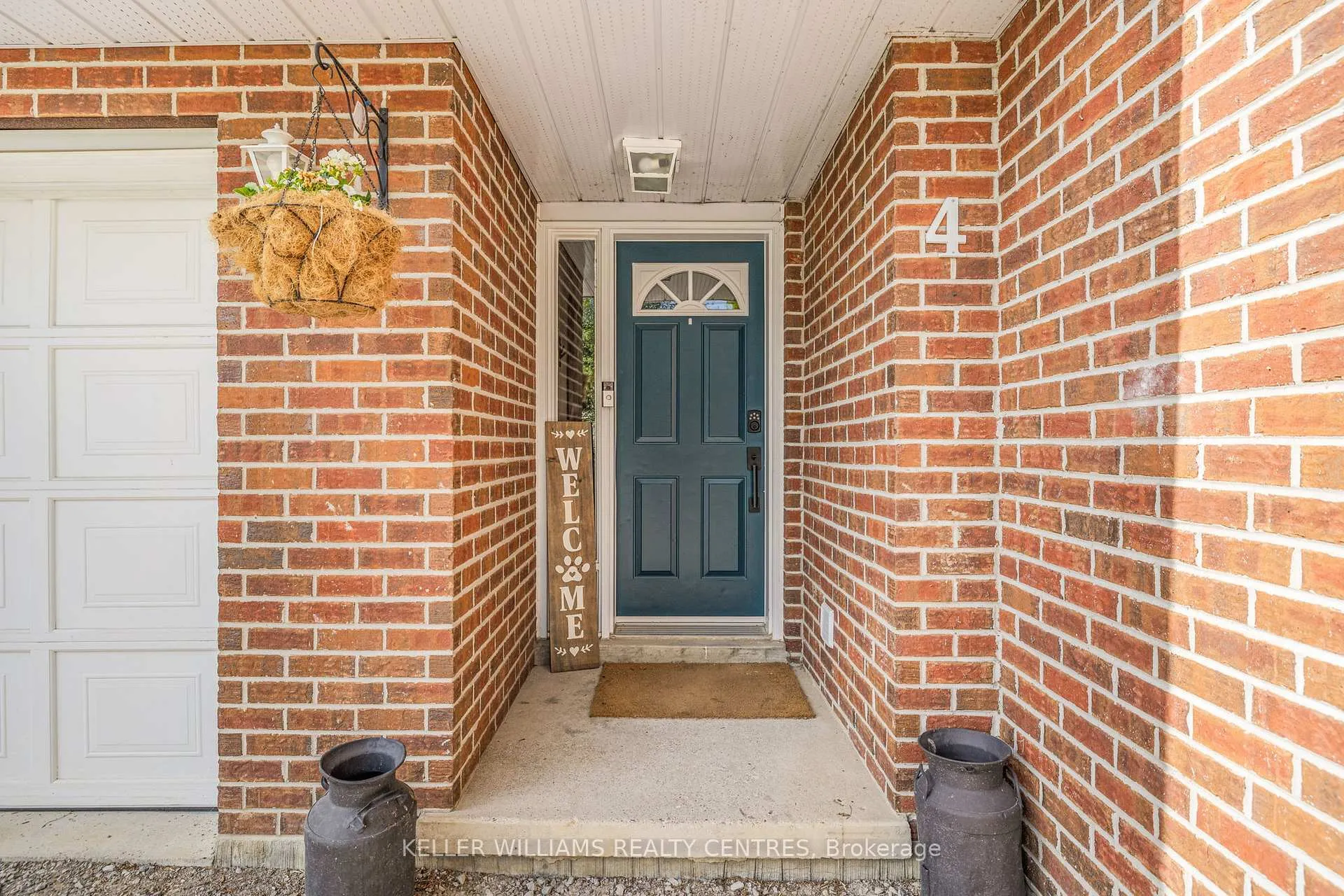 Photo 4 of 4 Selby Street, Innisfil, Cookstown — HOMEH