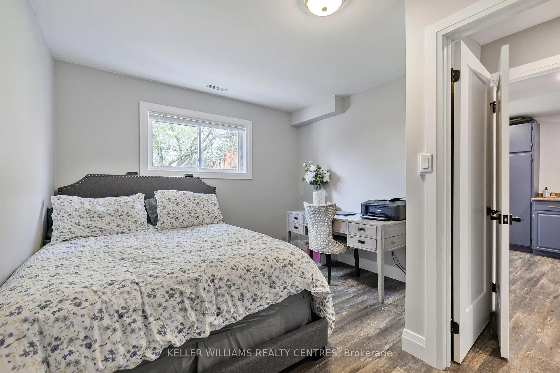 Photo 34 of 4 Selby Street, Innisfil, Cookstown — HOMEH