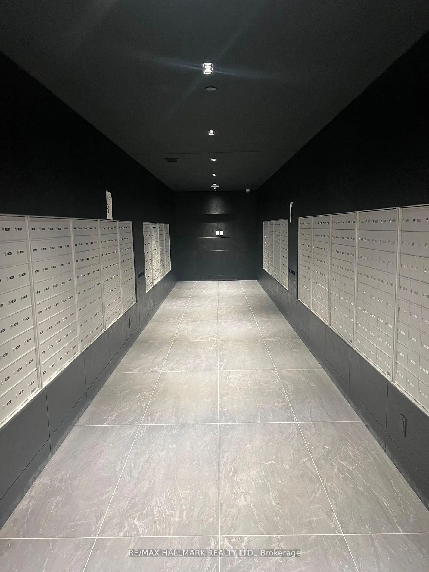 Photo 11 of Unit 2808, 30 Upper Mall Way, Vaughan, Brownridge — HOMEH
