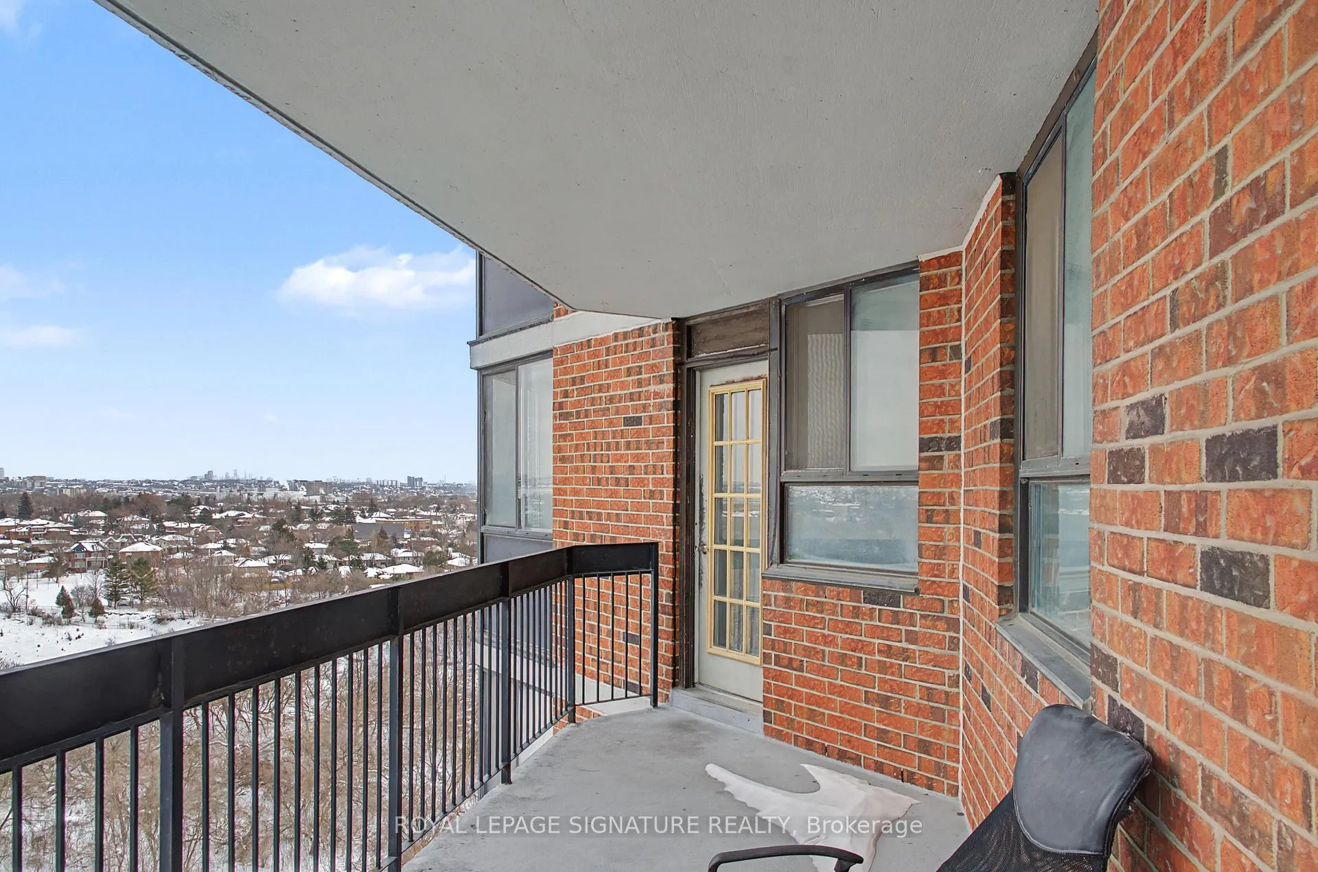 Photo 15 of Unit 1510, 236 Albion Road, Etobicoke, Elms-Old Rexdale — HOMEH