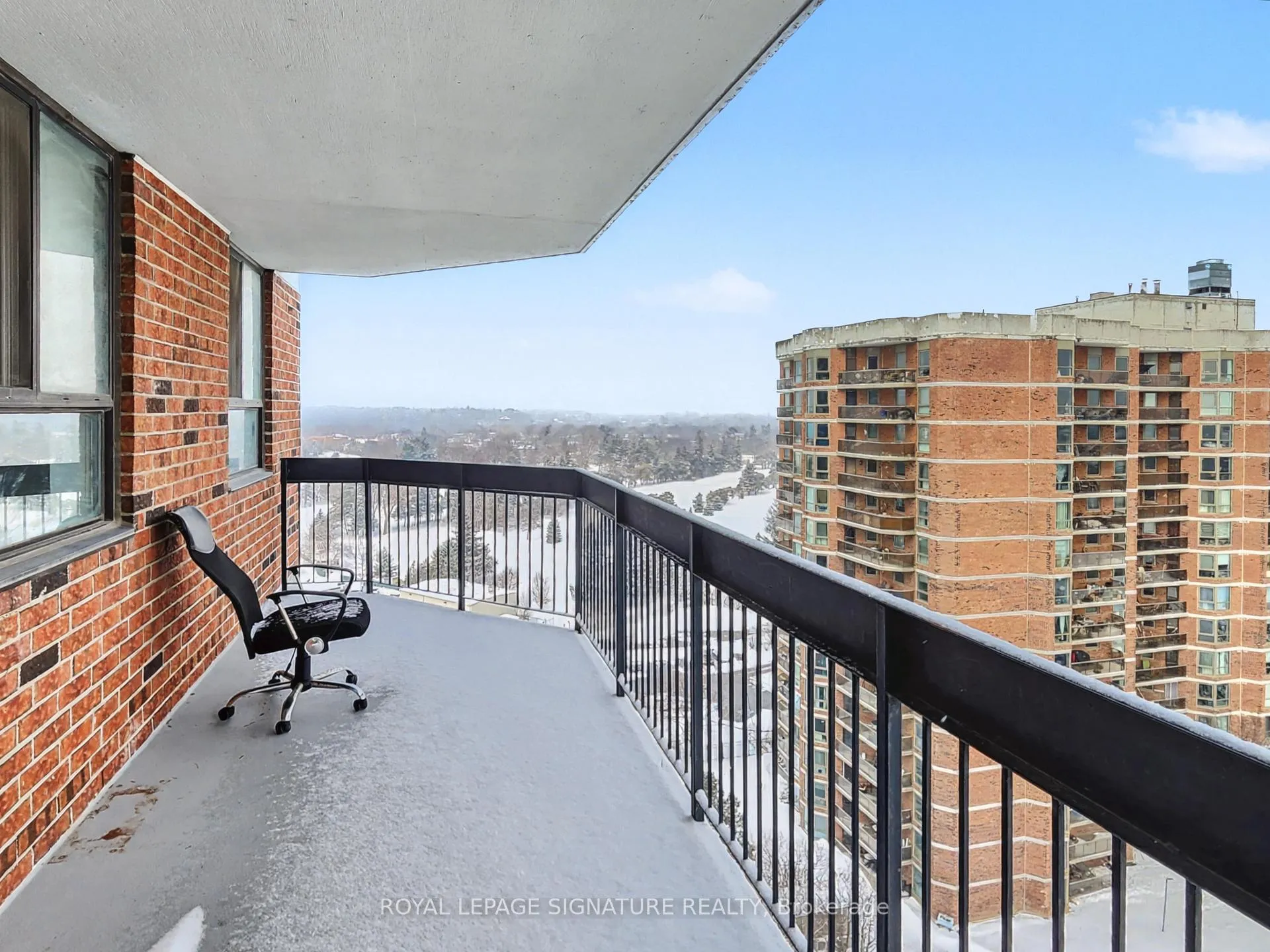 Photo 16 of Unit 1510, 236 Albion Road, Etobicoke, Elms-Old Rexdale — HOMEH