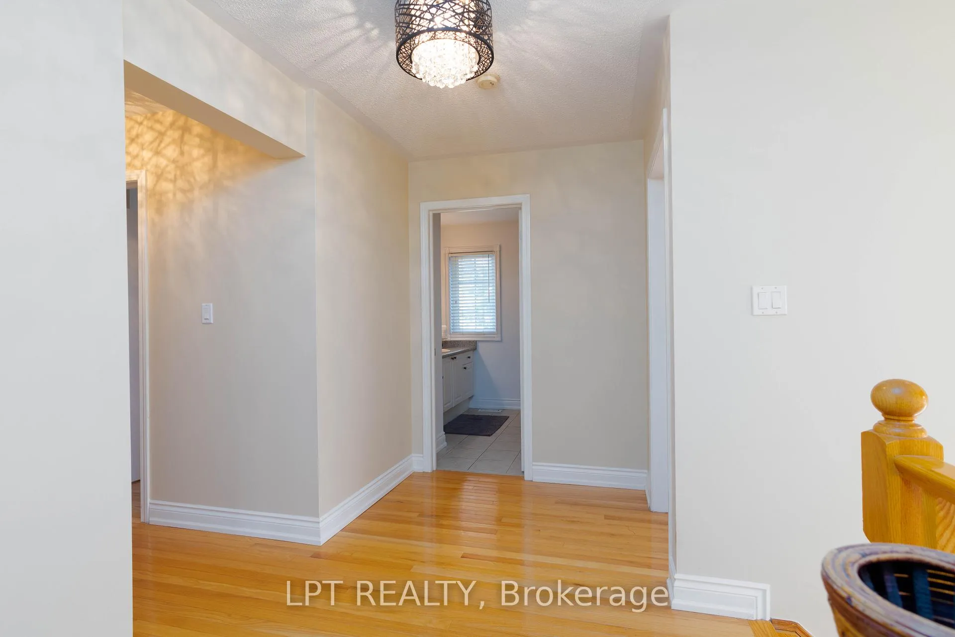 Photo 31 of 32 Fireside Drive, Brampton, Fletcher's Meadow — HOMEH