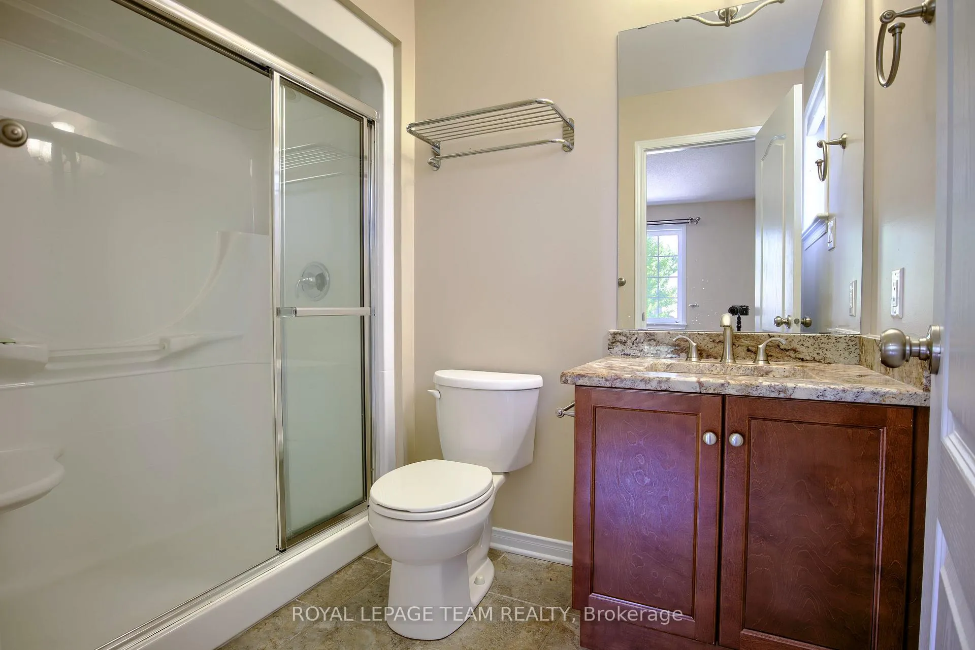Photo 22 of 184 Cheyenne Way, Ottawa, Barrhaven - Stonebridge — HOMEH