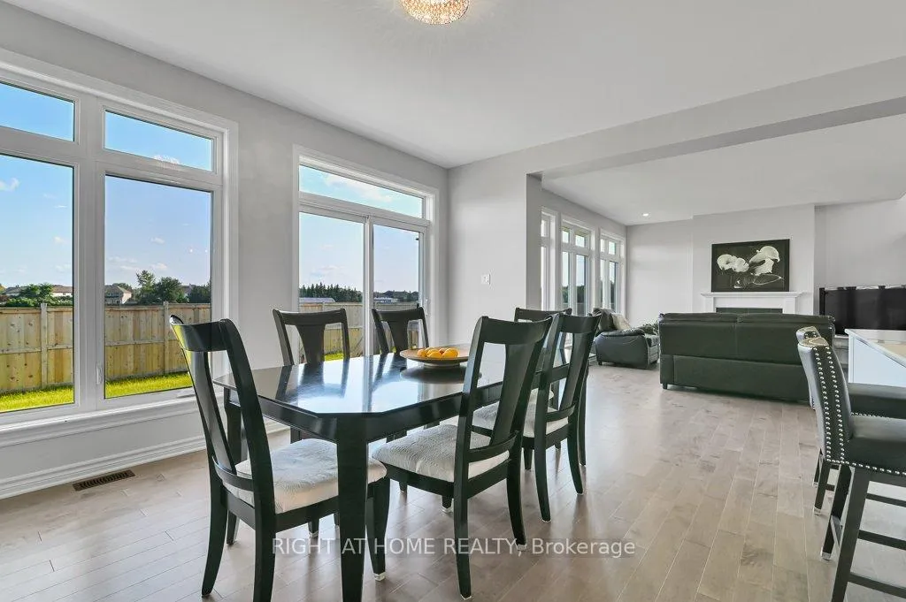 Photo 7 of 844 Snowdrop Crescent, Ottawa, Blossom Park/Kemp Park/Findlay Creek — HOMEH