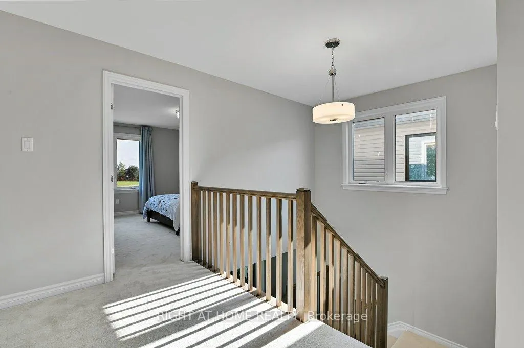Photo 11 of 844 Snowdrop Crescent, Ottawa, Blossom Park/Kemp Park/Findlay Creek — HOMEH