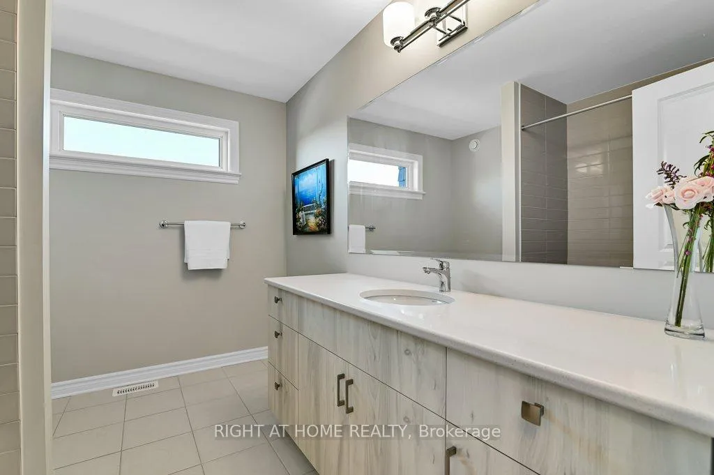 Photo 14 of 844 Snowdrop Crescent, Ottawa, Blossom Park/Kemp Park/Findlay Creek — HOMEH