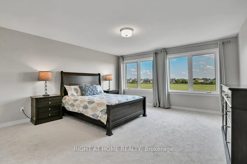 Photo 15 of 844 Snowdrop Crescent, Ottawa, Blossom Park/Kemp Park/Findlay Creek — HOMEH
