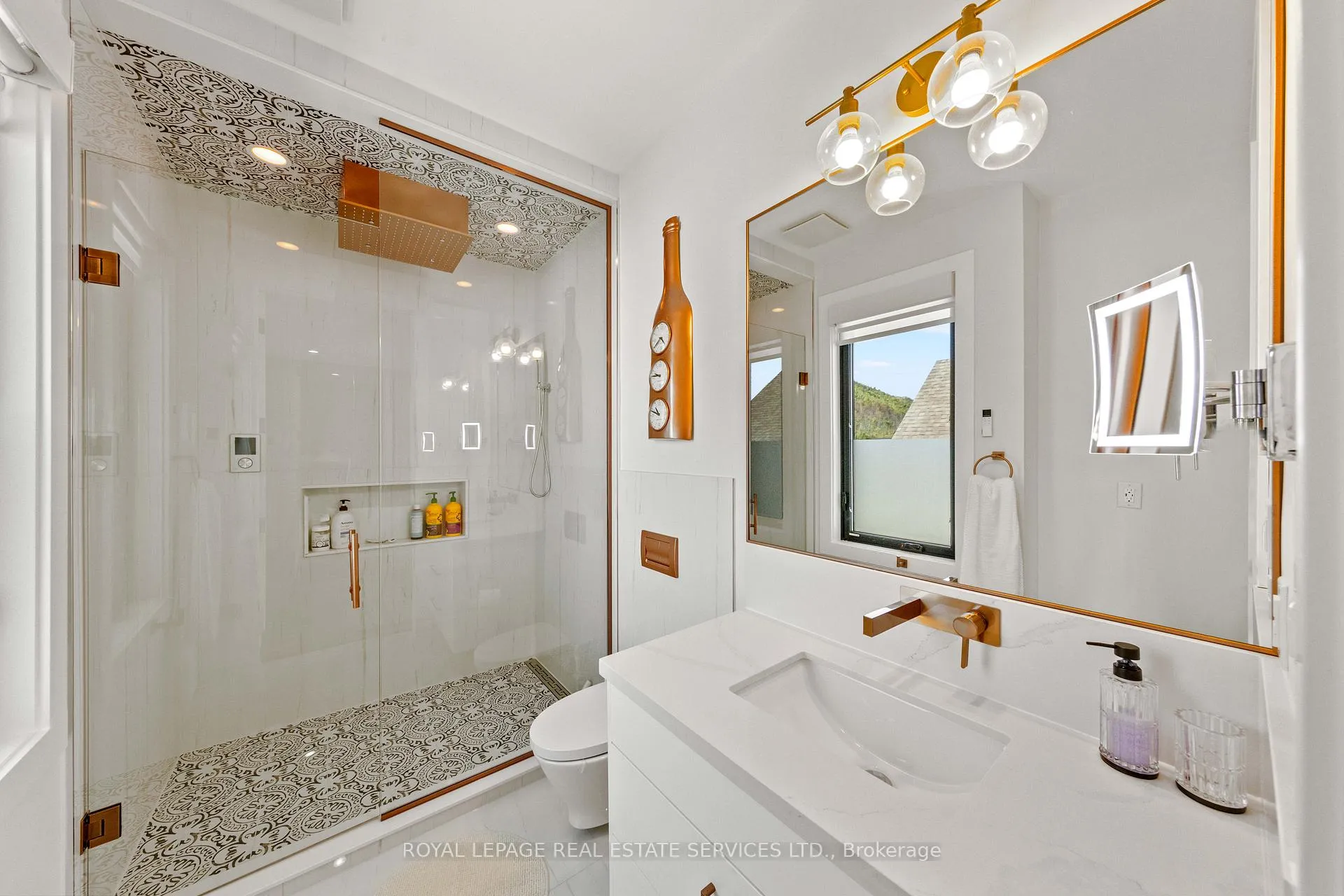 Photo 26 of 118 Barton Boulevard, Blue Mountains — HOMEH