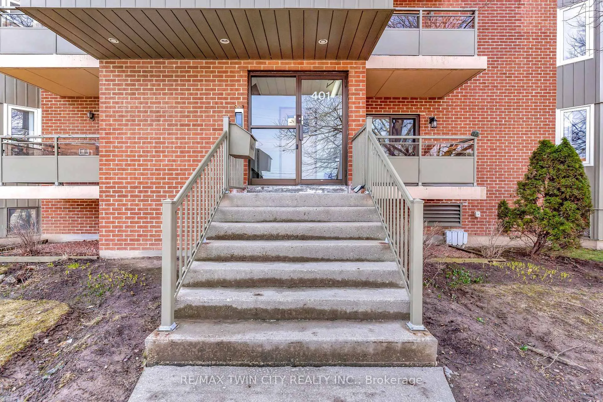 Photo 4 of Unit 203, 401 Erb Street, Waterloo — HOMEH