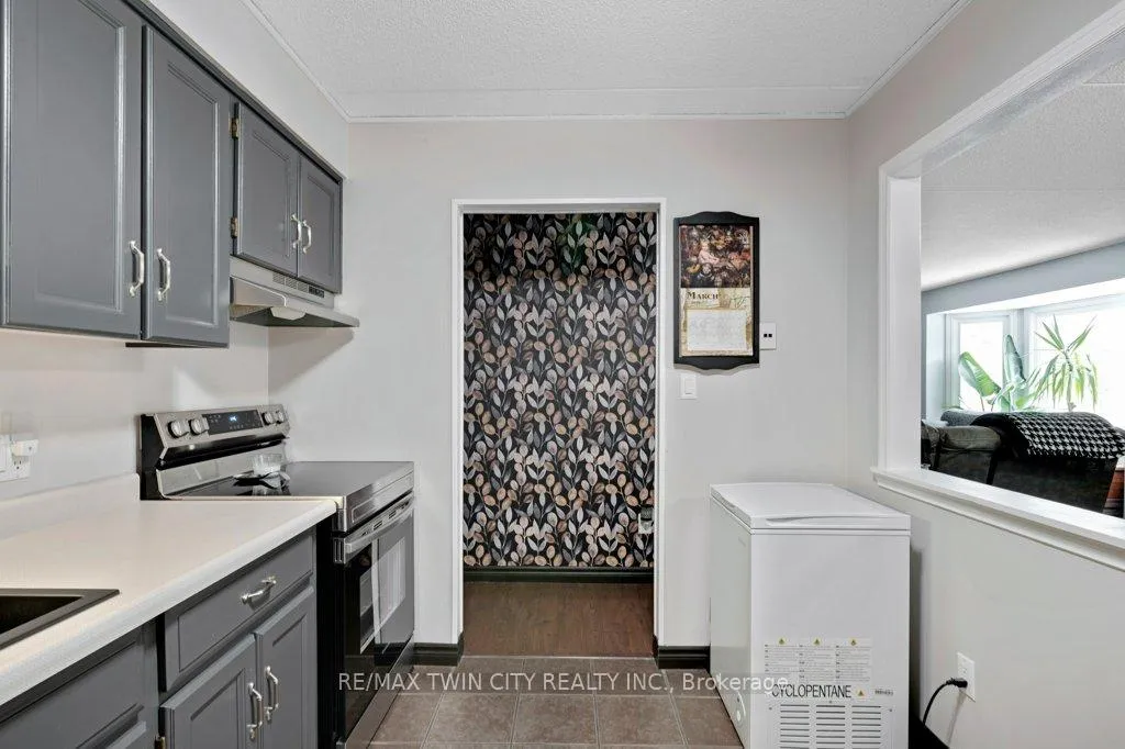 Photo 17 of Unit 203, 401 Erb Street, Waterloo — HOMEH