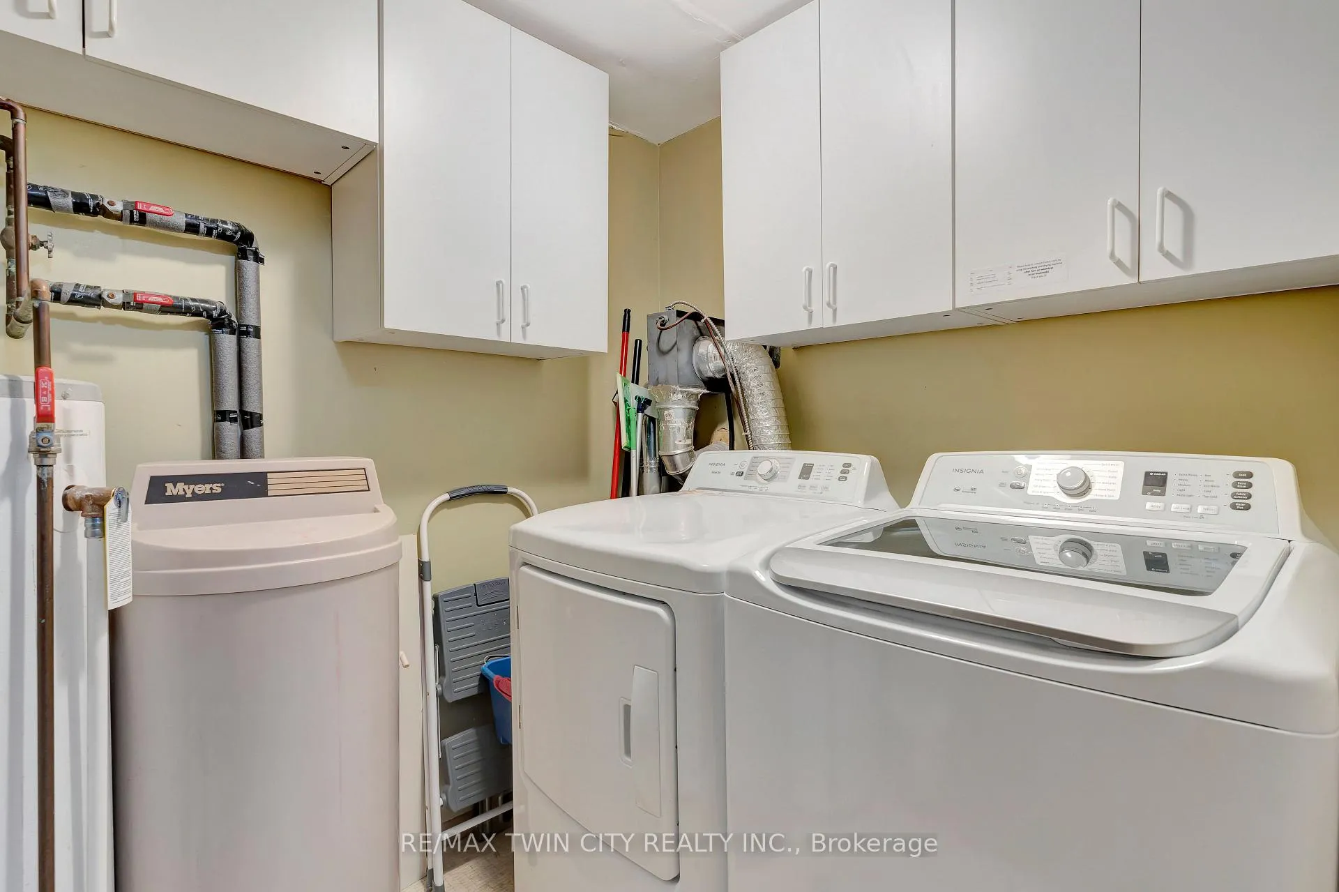 Photo 30 of Unit 203, 401 Erb Street, Waterloo — HOMEH