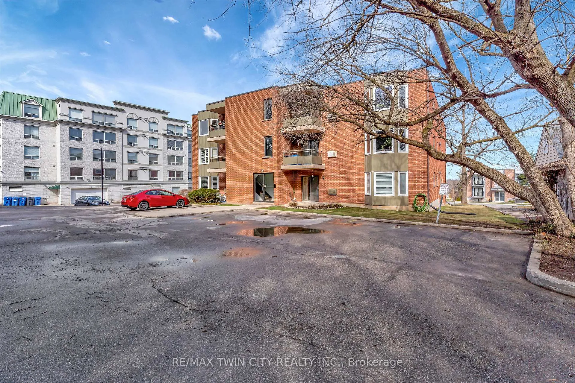 Photo 32 of Unit 203, 401 Erb Street, Waterloo — HOMEH
