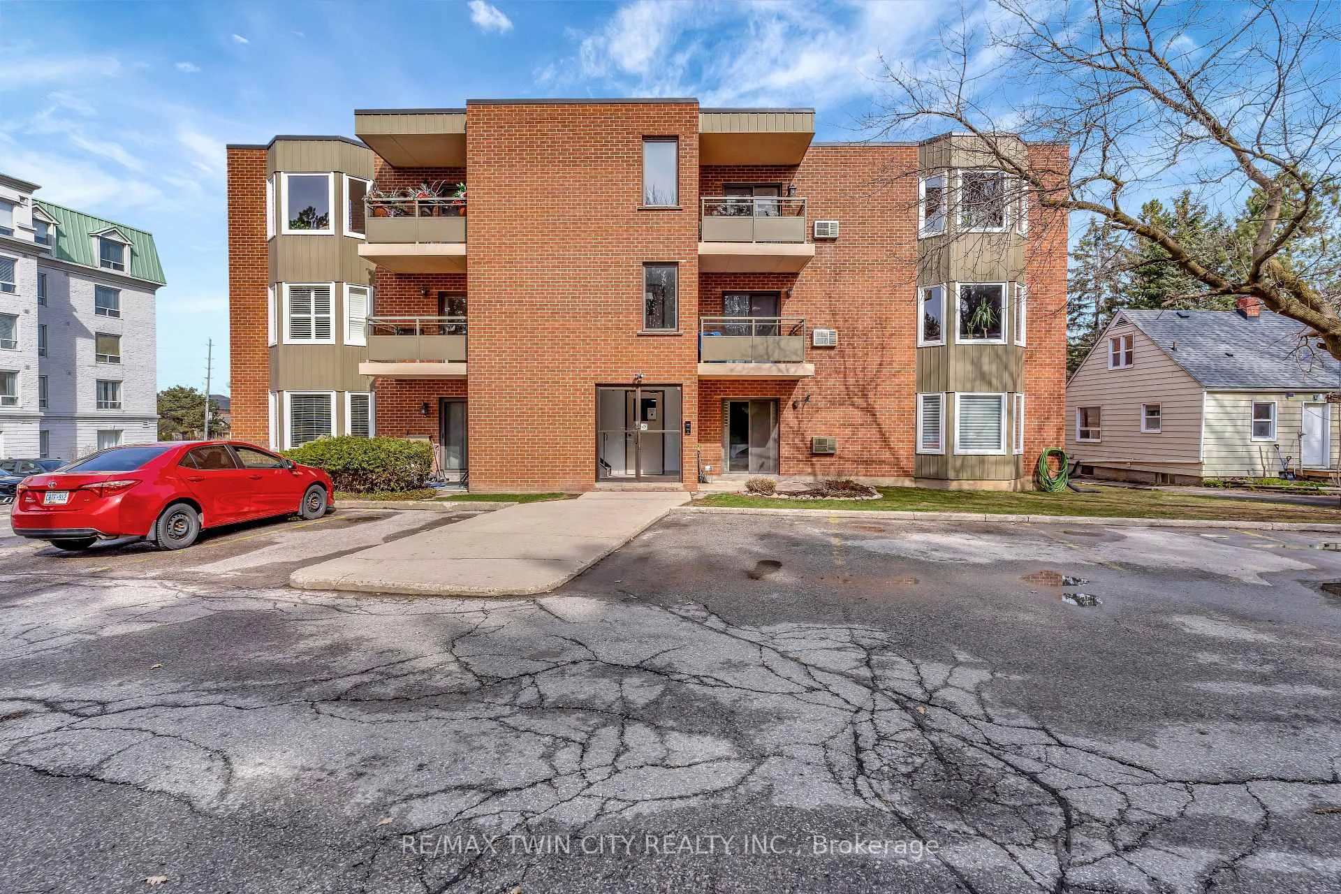 Photo 33 of Unit 203, 401 Erb Street, Waterloo — HOMEH